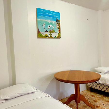 Hostal Vista Al Mar Hotel Puerto Baquerizo Moreno Kültér fotó
